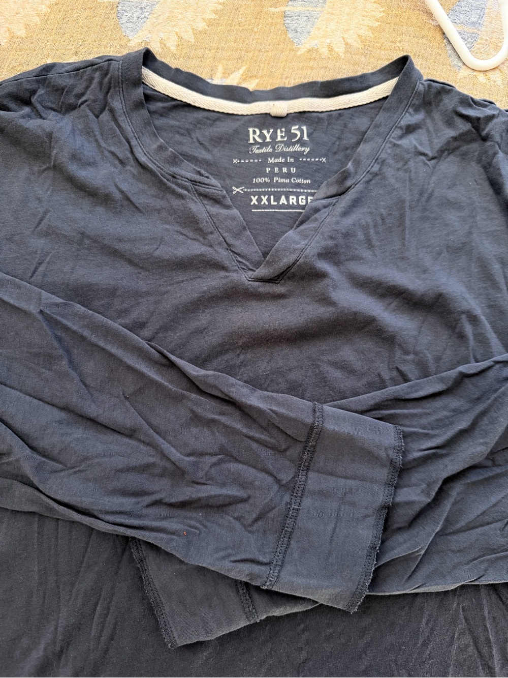 Rye 51 Supima V-Neck LS Tee - Men's Navy